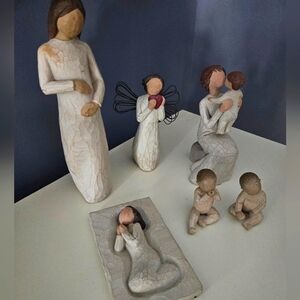 Vintage Collection of 6 Willow Tree Sculptures by Susan Lordi Hand Carved Resin